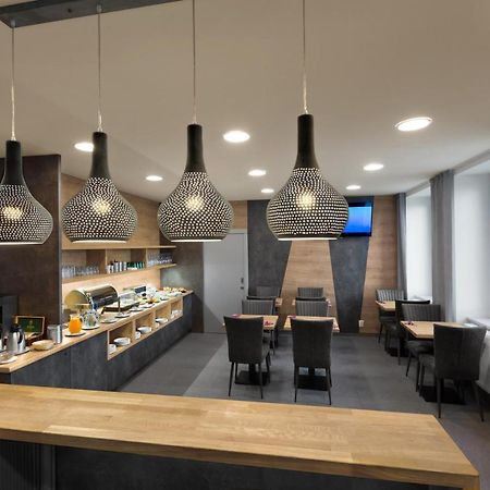 Ala Hotel Bystrice nad Pernstejnem Ngoại thất bức ảnh